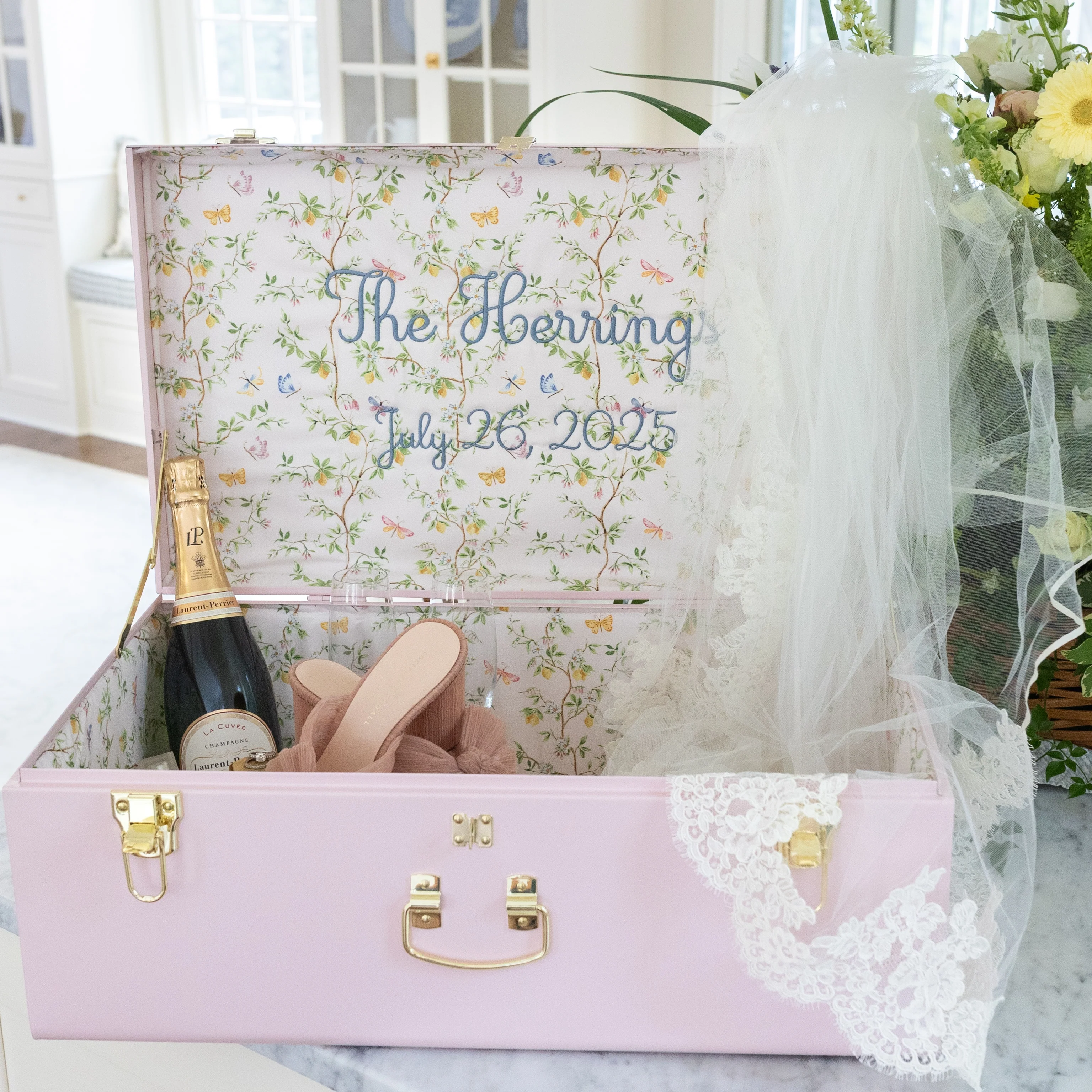 Grand Bridal Trunk - Image 73